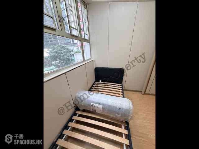 Wan Chai - King Sing Mansion 04