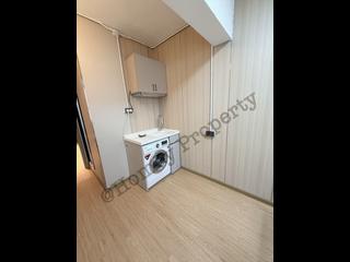 Wan Chai - King Sing Mansion 06