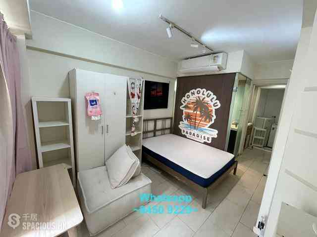 Sheung Wan - Urbana 38 01
