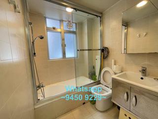Sheung Wan - 13-15, Queen's Road West 04