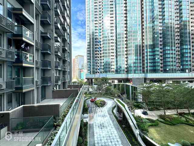 Wong Chuk Hang - The Southside Phase 2 La Marina 01