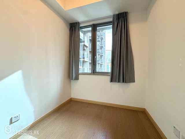 Wong Chuk Hang - The Southside Phase 2 La Marina 04