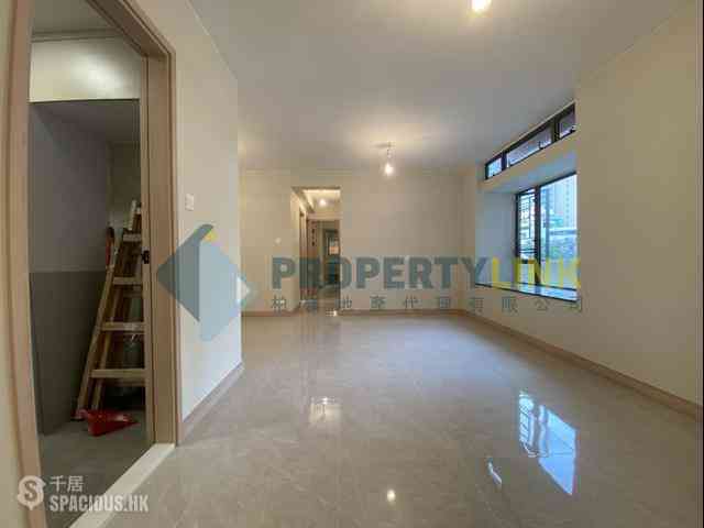 Central - Hollywood Terrace 04