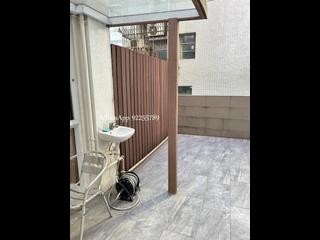 Sai Ying Pun - Wing Lee Building 02