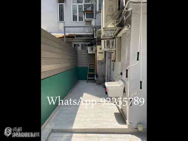 Shek Tong Tsui - Nam Cheong Building 02