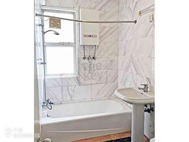 Pok Fu Lam - Scenic Villas 04