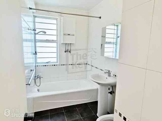 Pok Fu Lam - Scenic Villas 05