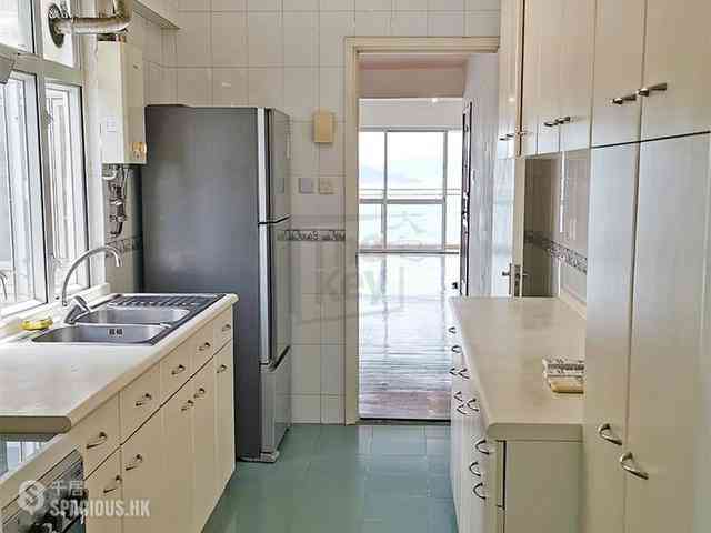 Pok Fu Lam - Scenic Villas 06