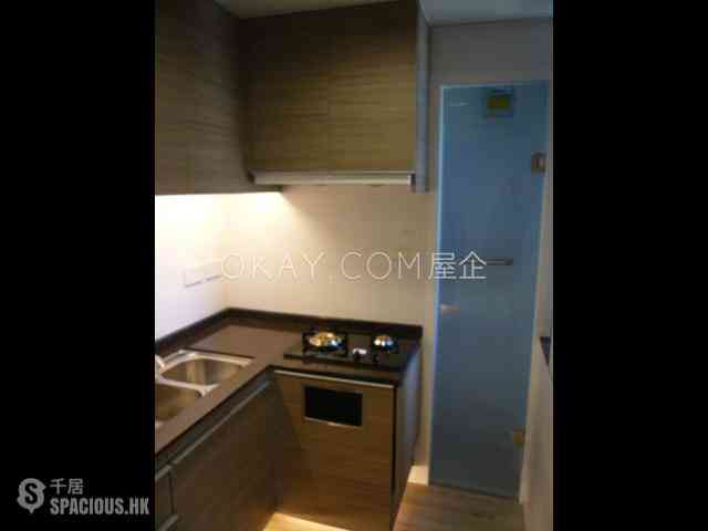 Mid Levels West - Euston Court 06
