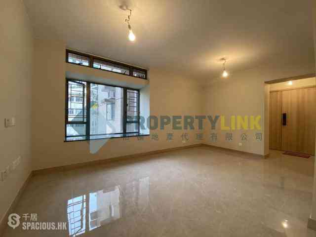 Central - Hollywood Terrace 03