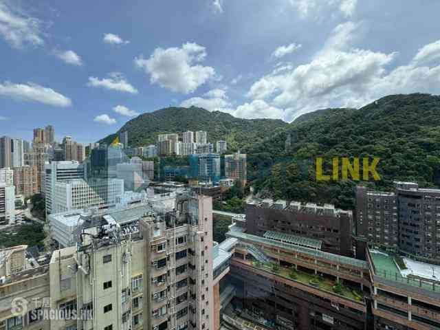 Shek Tong Tsui - Eivissa Crest 02