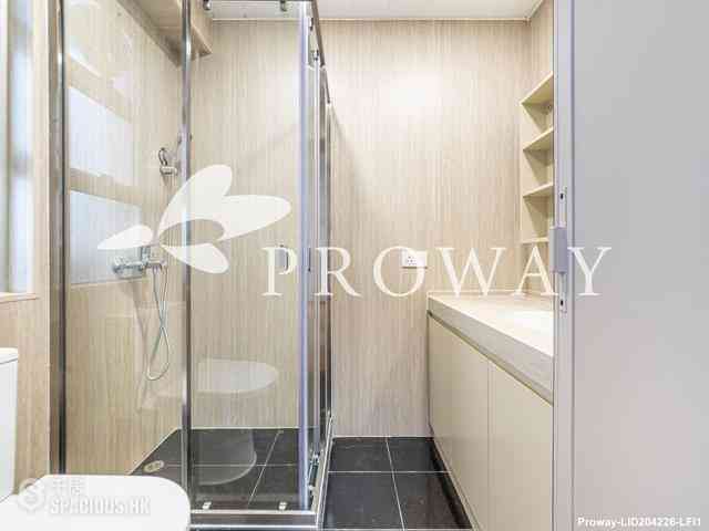 Mid Levels West - Realty Gardens London Court (Block 1) London Court 08