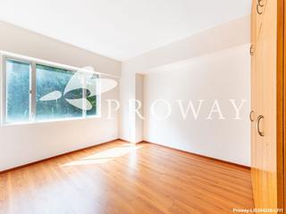 Mid Levels West - Realty Gardens London Court (Block 1) London Court 09