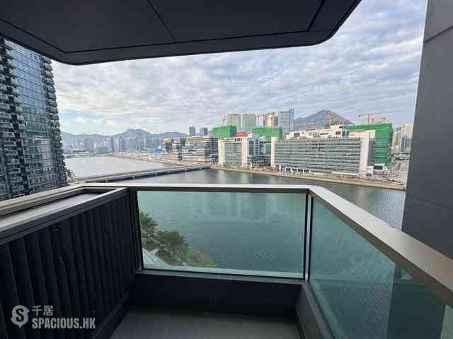 Kai Tak - Miami Quay 01