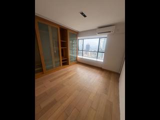 Mid Levels Central - The Grand Panorama Block 2 05