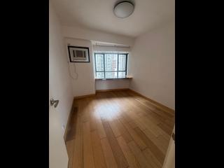 Mid Levels Central - The Grand Panorama Block 2 07