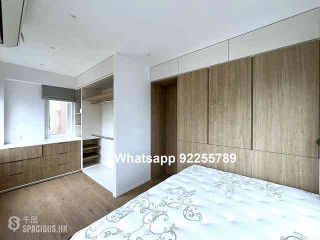 Sai Ying Pun - Golden Phoenix Court 05