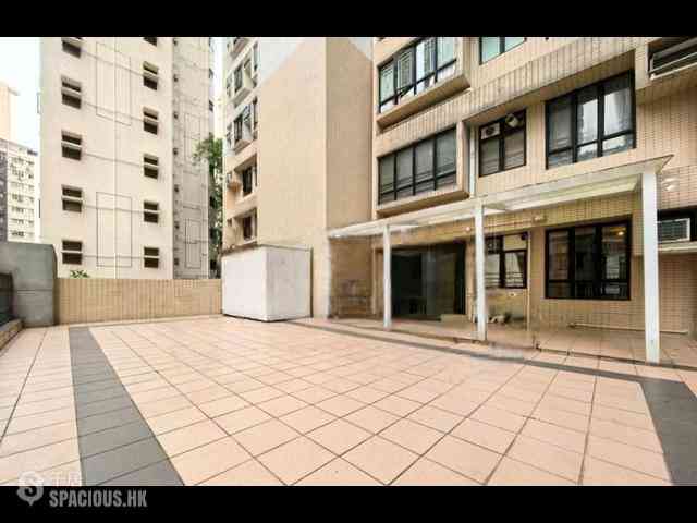 Happy Valley - Majestic Court 02