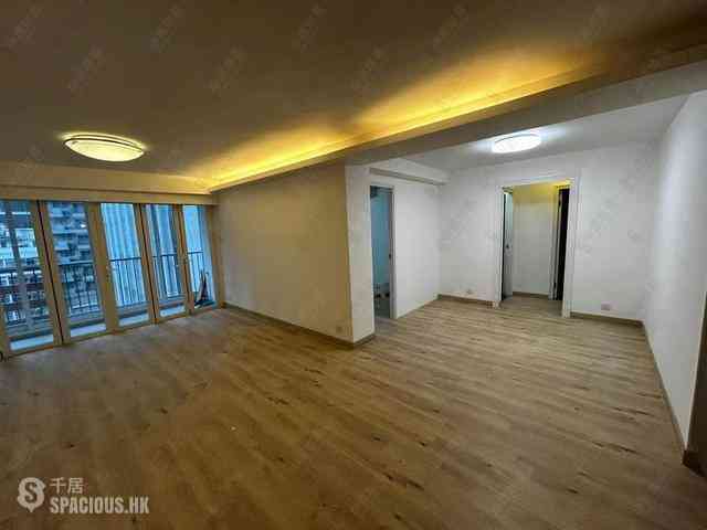 Wan Chai - Phoenix Court Block 1 01