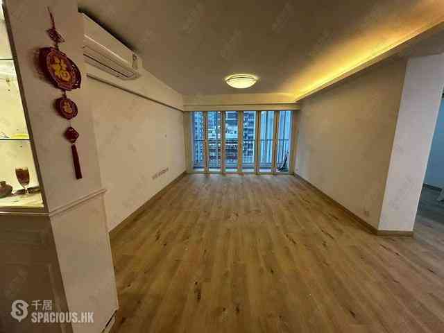 Wan Chai - Phoenix Court Block 1 05