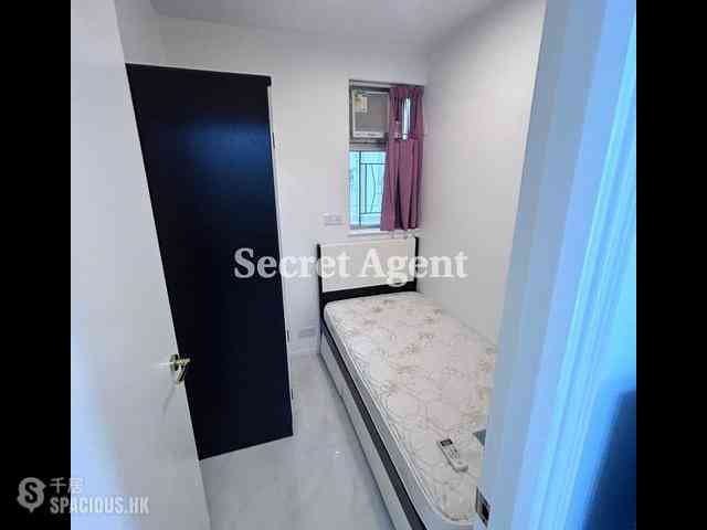 Mid Levels Central - Midland Court 05