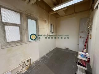 Sai Ying Pun - Chun King Court 04