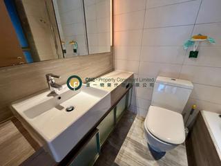 Sai Ying Pun - Island Crest 04