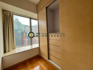 Sai Ying Pun - Island Crest 06