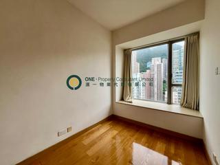 Sai Ying Pun - Island Crest 08