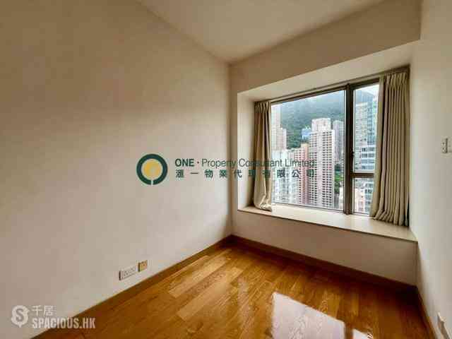 Sai Ying Pun - Island Crest 08