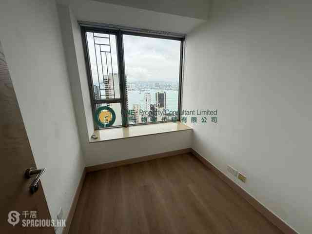 Sai Ying Pun - Island Crest 07