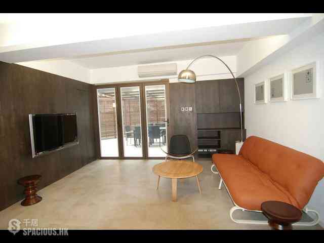 Sai Ying Pun - Golden Phoenix Court 03