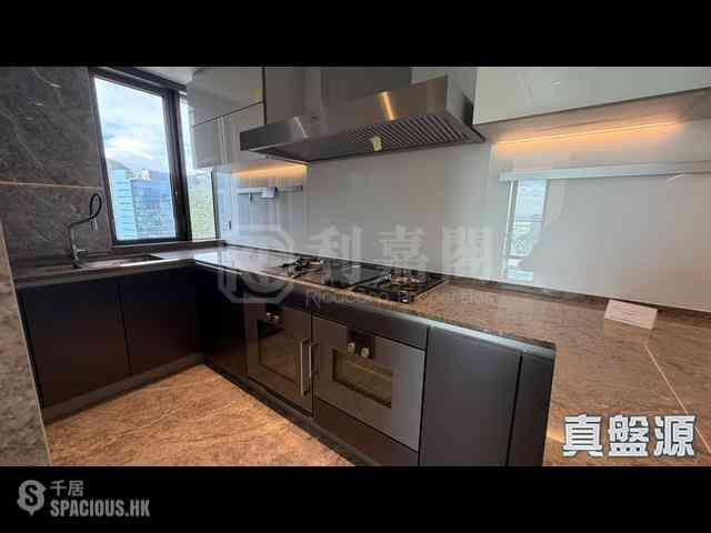 Wong Chuk Hang - The Southside Phase 3B Blue Coast Tower 1A 13