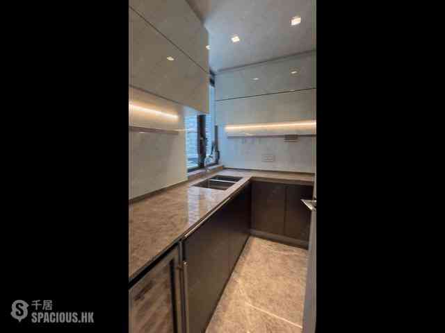 Wong Chuk Hang - The Southside Phase 3B Blue Coast Tower 2B 07