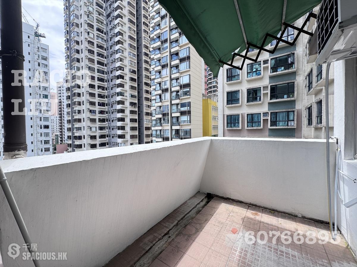 Soho - King Ho Building 01