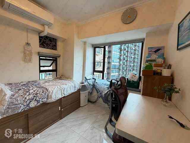 Mid Levels Central - Robinson Heights Block 2 02