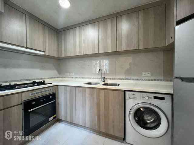 Mid Levels Central - Goldwin Heights 09
