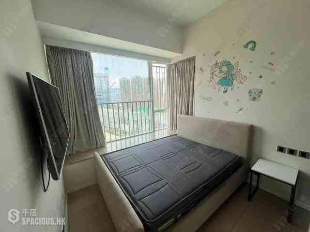 Tai Kok Tsui - Harbour Green Tower 1 12