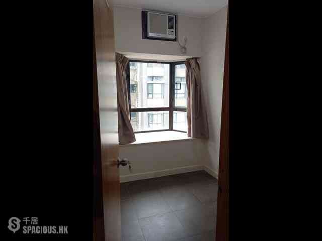 Sai Ying Pun - Connaught Garden 02
