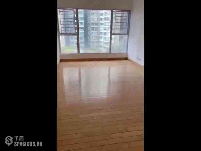 West Kowloon - The Waterfront 02