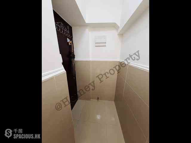 North Point - Majestic Apartments 03