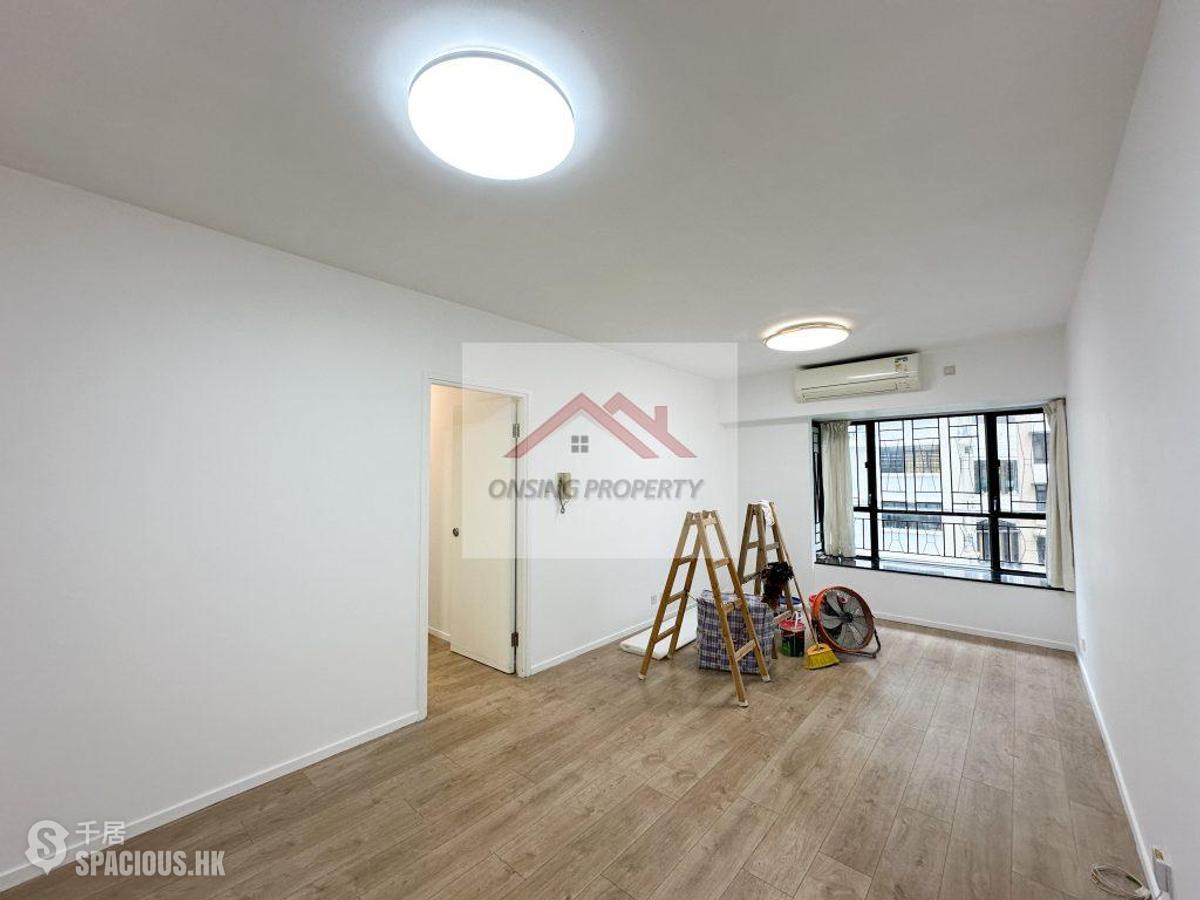 Mid Levels Central - The Grand Panorama 01