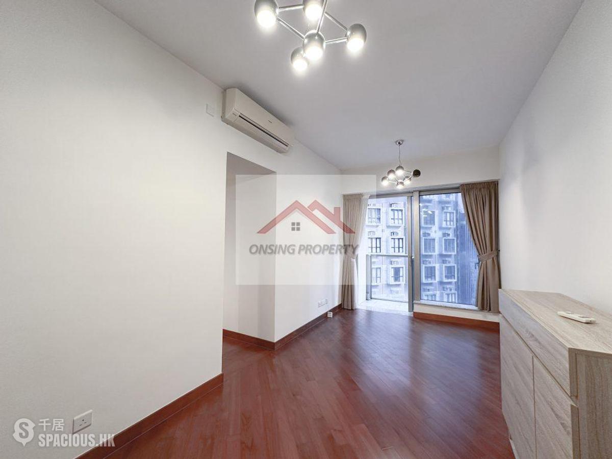 Wan Chai - The Avenue Phase 1 Block 5 01