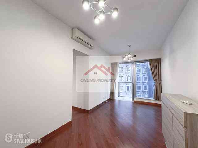 Wan Chai - The Avenue Phase 1 Block 5 01