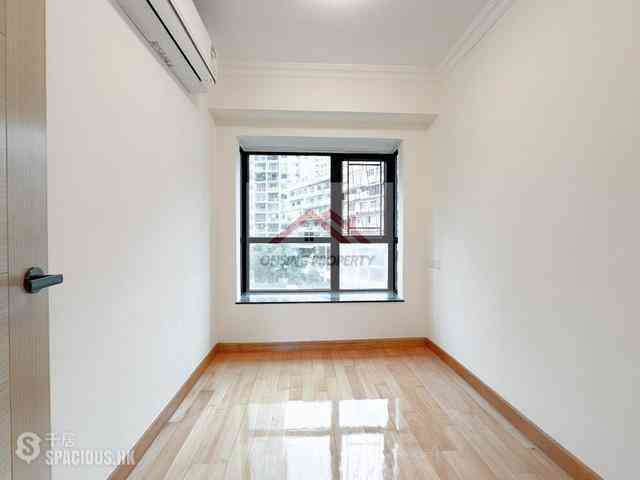 Mid Levels West - Wilton Place 09