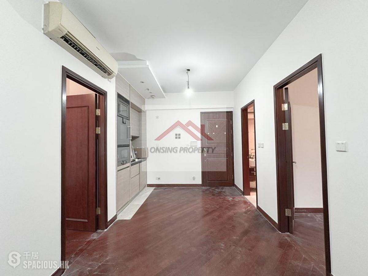 Wan Chai - The Avenue Phase 1 Block 5 01