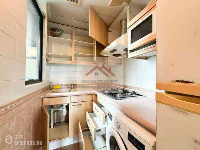 Mid Levels West - Wilton Place 03