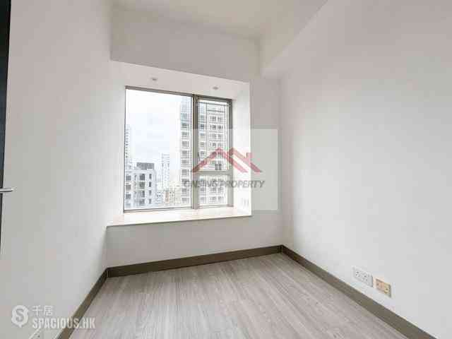 Sai Ying Pun - Island Crest 07
