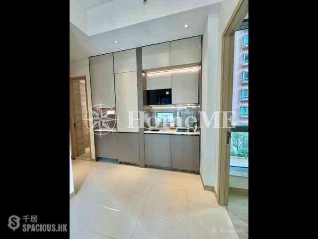 Sai Ying Pun - Upper Manor 07