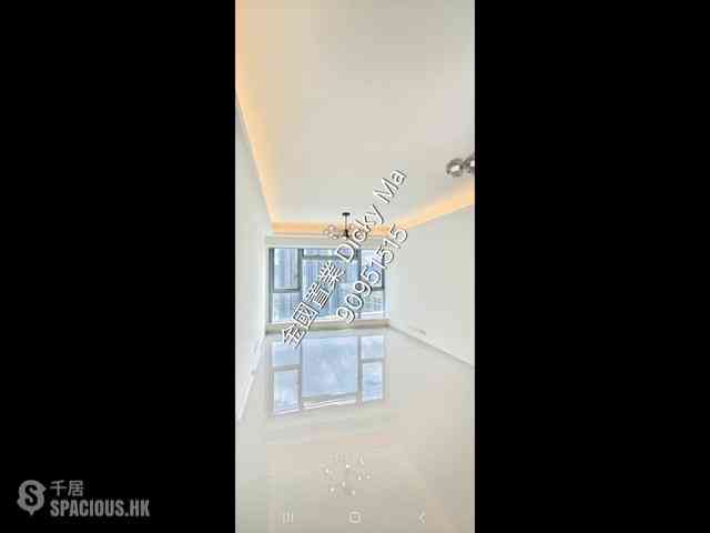 West Kowloon - The Harbourside 01